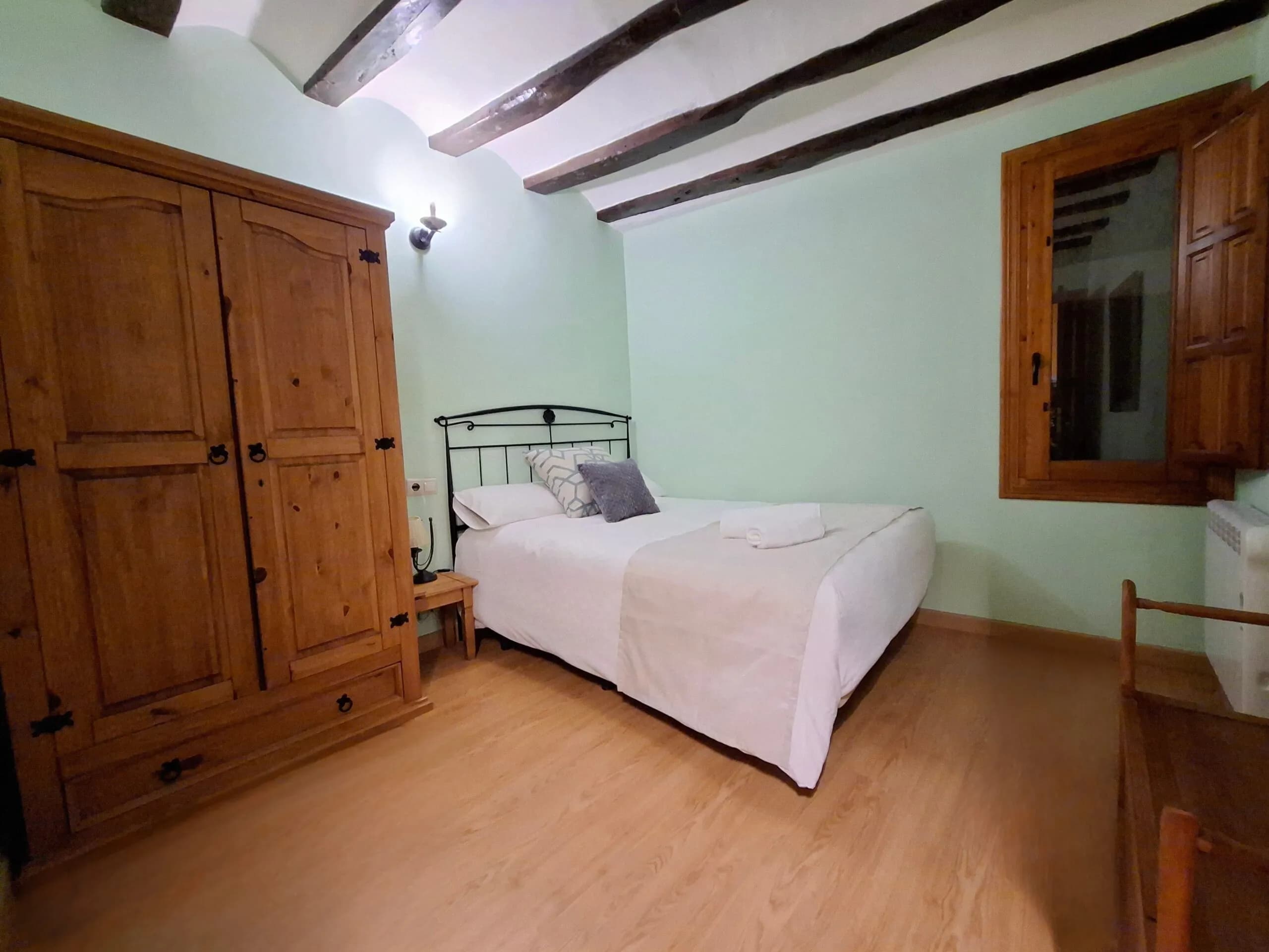 Habitaciones confortables y espacios pensados para profesionales - imagen 5